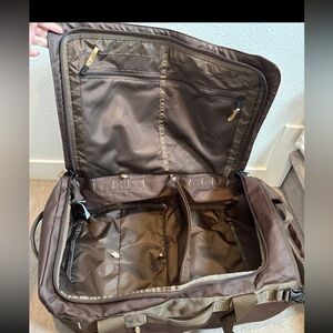 Northface Voyager 62L